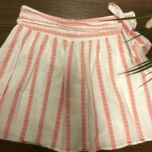 🎀OLD NAVY🎀CROSS-STITCH PRINTED MININSKIRT🎀